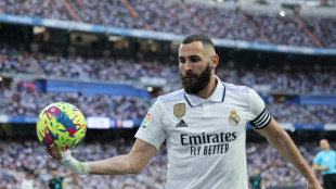 Real Madrid vence Almería (4-2) com hat-trick de Benzema e um gol de Rodrygo