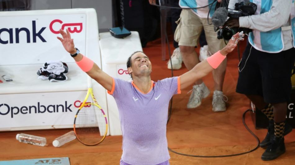 Nadal bate De Mi&ntilde;aur e vai &agrave; 3&ordf; rodada em Madri; Thiago Monteiro surpreende Tsitsipas