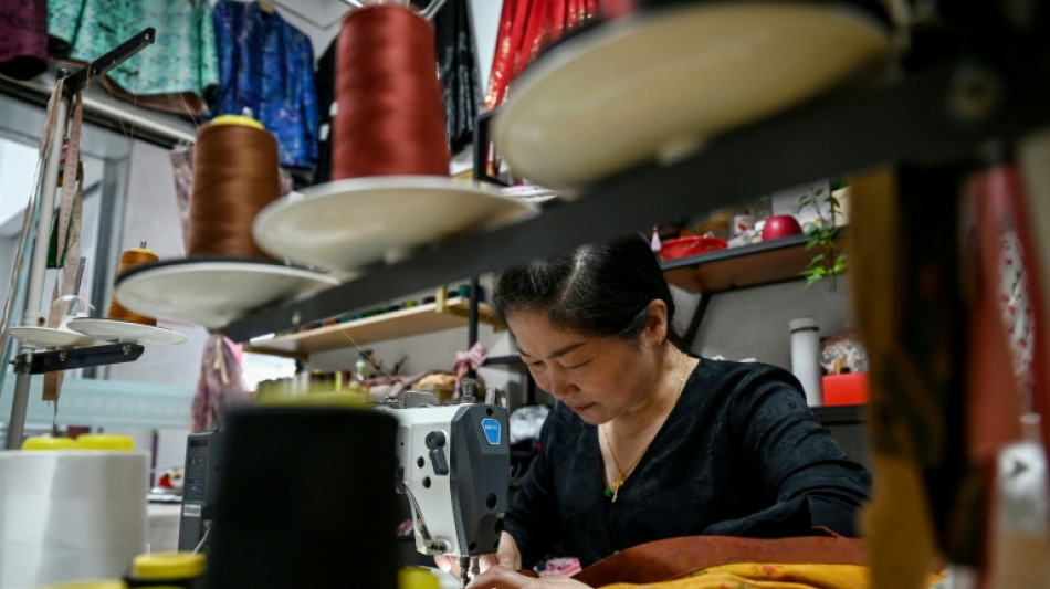 Los exportadores chinos de textiles esperan con ansiedad una reconciliaci&oacute;n comercial con EEUU