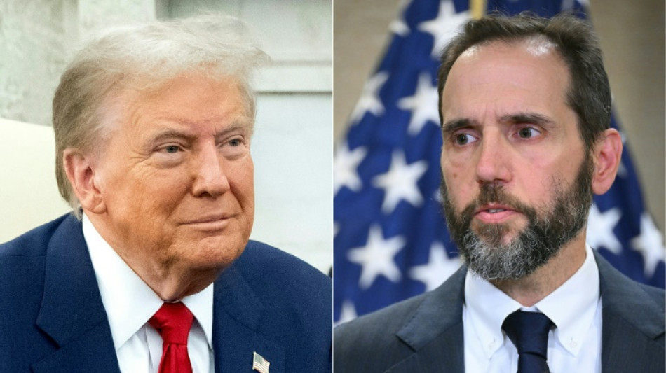 Rapport accablant du procureur sp&eacute;cial contre Trump qui le qualifie de "d&eacute;rang&eacute;"