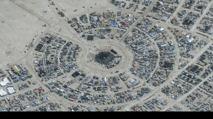 Un mort au festival am&eacute;ricain Burning Man, des milliers de festivaliers toujours pi&eacute;g&eacute;s par la boue