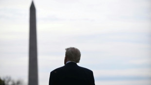 Trump assina lei para tornar públicos arquivos do caso Epstein