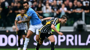 Juventus vence Fiorentina e segue firme na vice-lideran&ccedil;a da Serie A