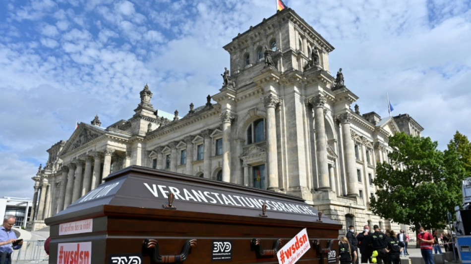 Bundesverfassungsgericht l&auml;sst Frage zu Gutscheinl&ouml;sung in Pandemie offen