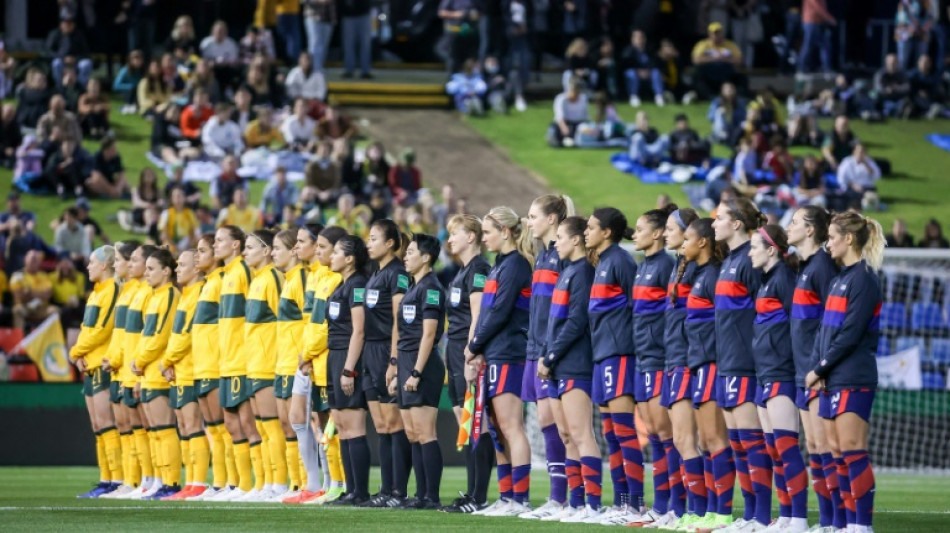 La federaci&oacute;n de f&uacute;tbol de EEUU anuncia igual paga para los equipos de hombres y mujeres