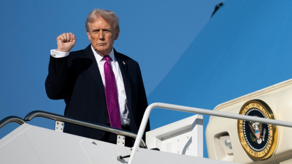 Donald Trump s'envole pour l'Asie, o&ugrave; il rencontrera Xi Jinping