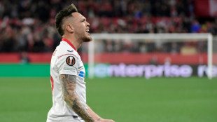 Sevilla vence Athletic Bilbao nos acr&eacute;scimos (1-0); Villarreal se aproxima da zona da Champions