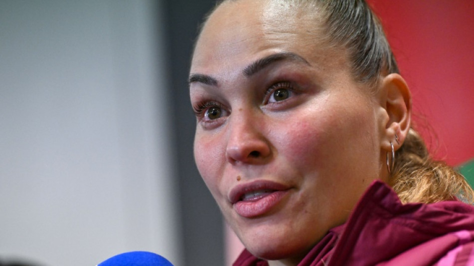 Manchester United contrata espanhola campe&atilde; mundial Irene Guerrero