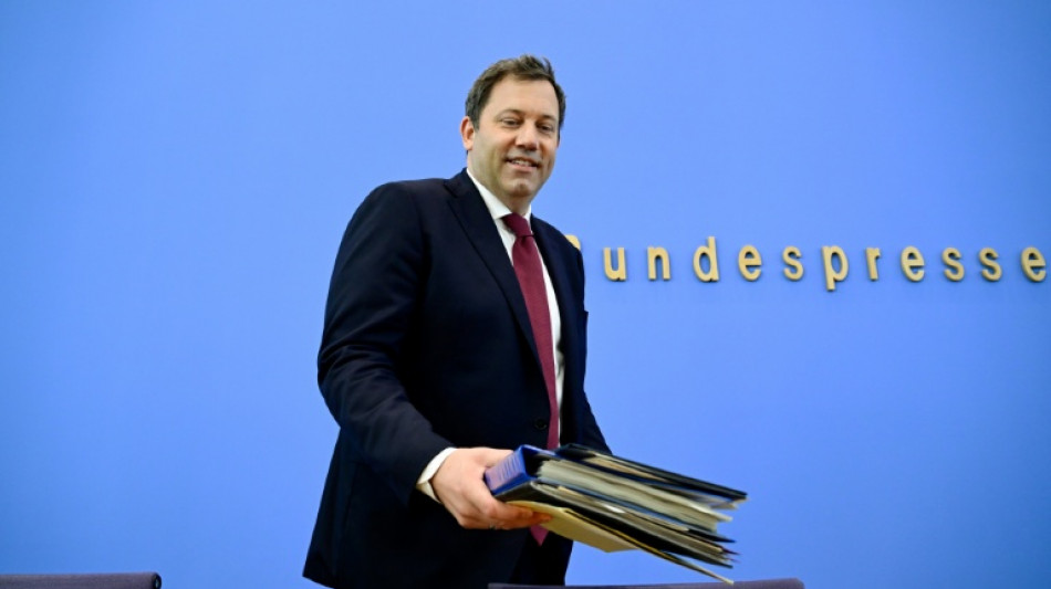 Klingbeil sieht massive Herausforderung f&uuml;r Regierung durch Finanzl&uuml;cken ab 2027