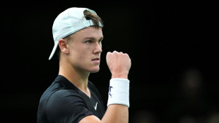 Tennis: Rune besiegt Thiem - und schw&auml;rmt von Becker