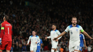 Kane schie&szlig;t England zur EM - Italien zittert