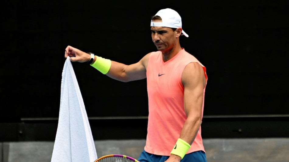 Nadal facing tough test in Australian Open defence 