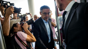 Former Barca presidents deny corruption at ref scandal court appearance