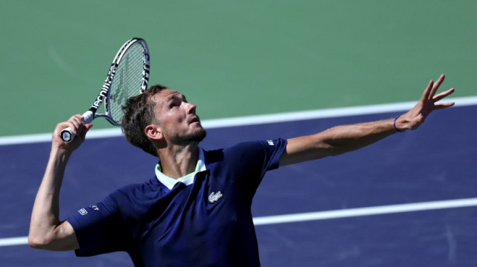 Medvedev makes No. 1 debut with Indian Wells win