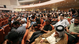 Sadr-Lager fordert Demonstranten zur R&auml;umung des irakischen Parlaments auf 