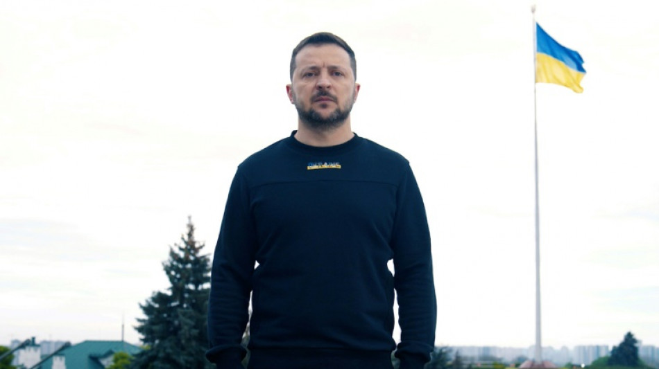 Presidente da Ucr&acirc;nia promete que R&uacute;ssia ser&aacute; derrotada como o 'nazismo foi derrotado'