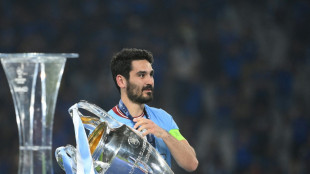 ManCity ehrt G&uuml;ndogan: "Geschichte des Vereins gepr&auml;gt"