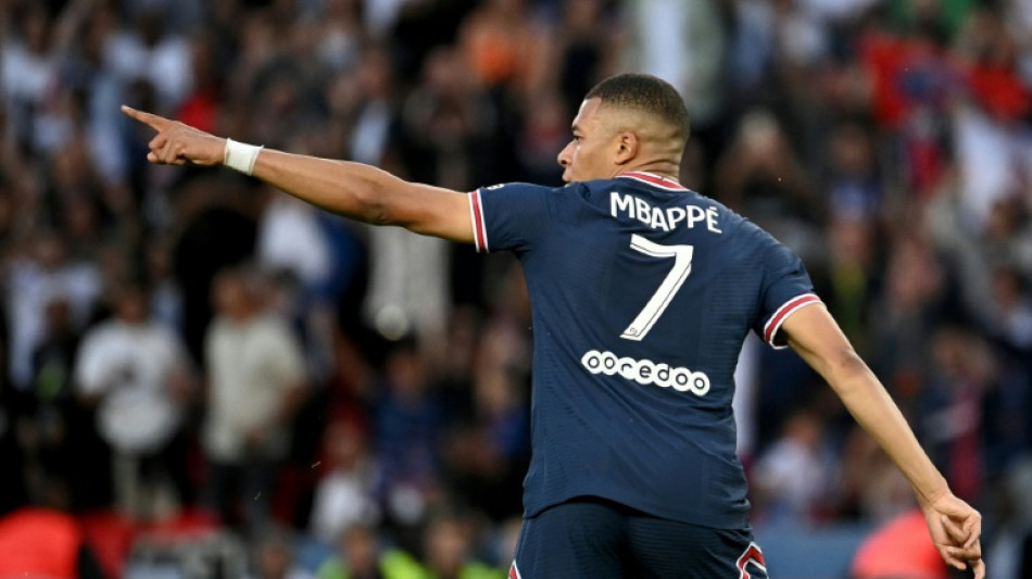 Conf&eacute;rence de presse et entretien de Mbapp&eacute; au 20 heures de TF1 lundi apr&egrave;s sa prolongation au PSG