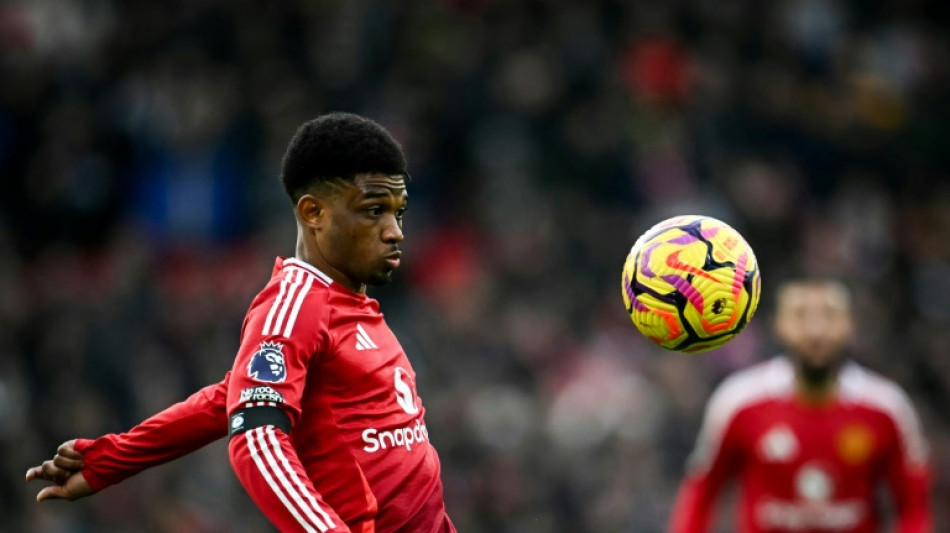 Amad Diallo pode desfalcar o United pelo resto da temporada por les&atilde;o
