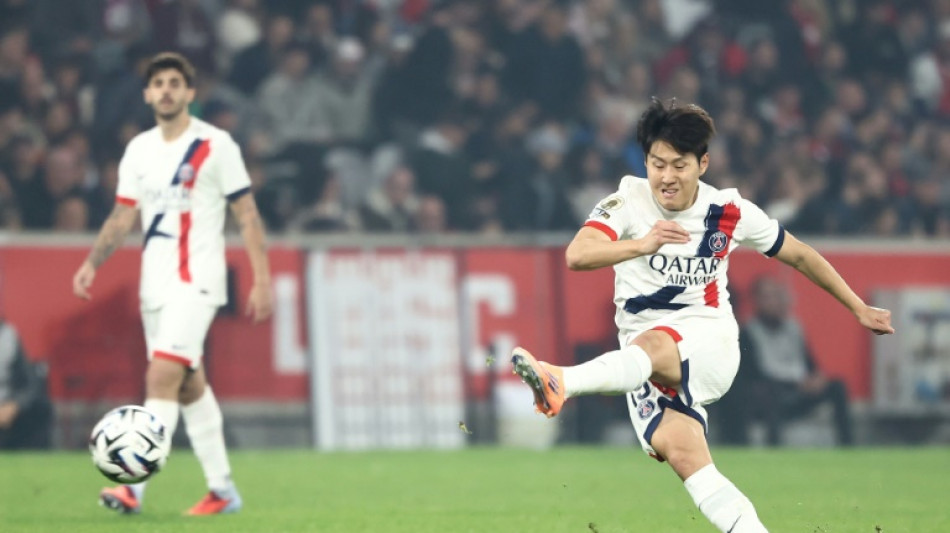 Sul-coreano do PSG Lee Kang-in &eacute; eleito melhor jogador internacional asi&aacute;tico