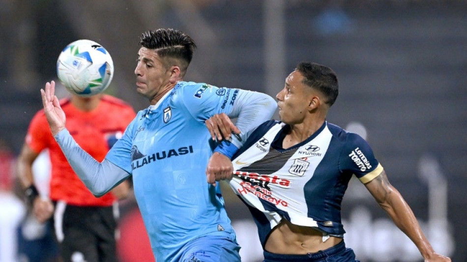 Alianza Lima avan&ccedil;a &agrave; fase de grupos da Libertadores