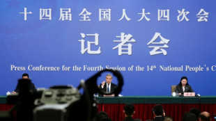 China FM urges US to manage differences in face of trade woes