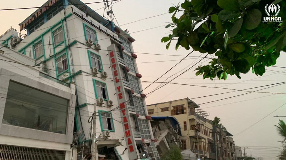 Unhcr, in Myanmar 1,6 milioni di sfollati