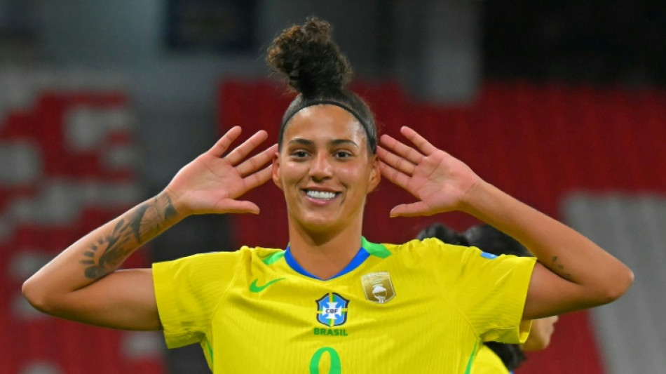 Brasil goleia Uruguai (5-1) e vai enfrentar Col&ocirc;mbia na final da Copa Am&eacute;rica feminina