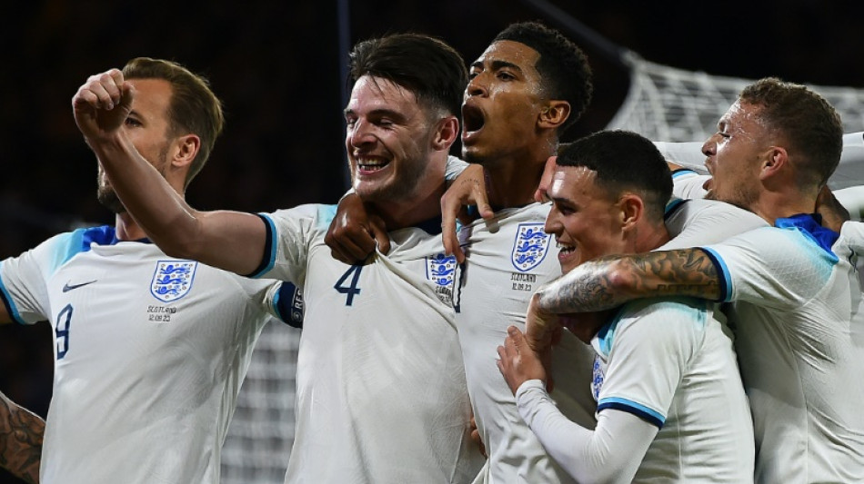Inglaterra vence Esc&oacute;cia (3-1) em amistoso para comemorar 150 anos de rivalidade