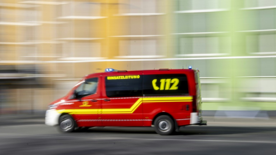 Pilot stirbt bei Absturz von Kleinflugzeug auf Feld in Niedersachsen