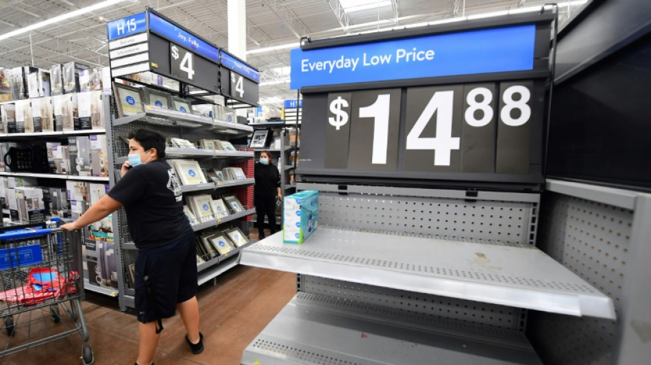 Walmart reports 25% drop in profits, citing higher costs 