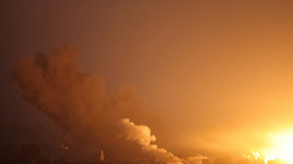 Israel bombardea Gaza pese a creciente presi&oacute;n para proteger a civiles