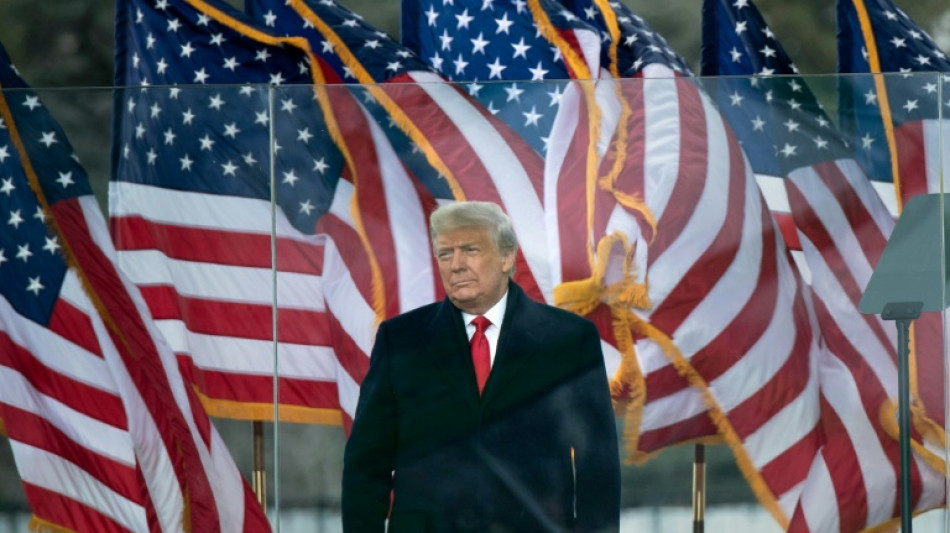 Trump, destituido como director de su compa&ntilde;&iacute;a de medios