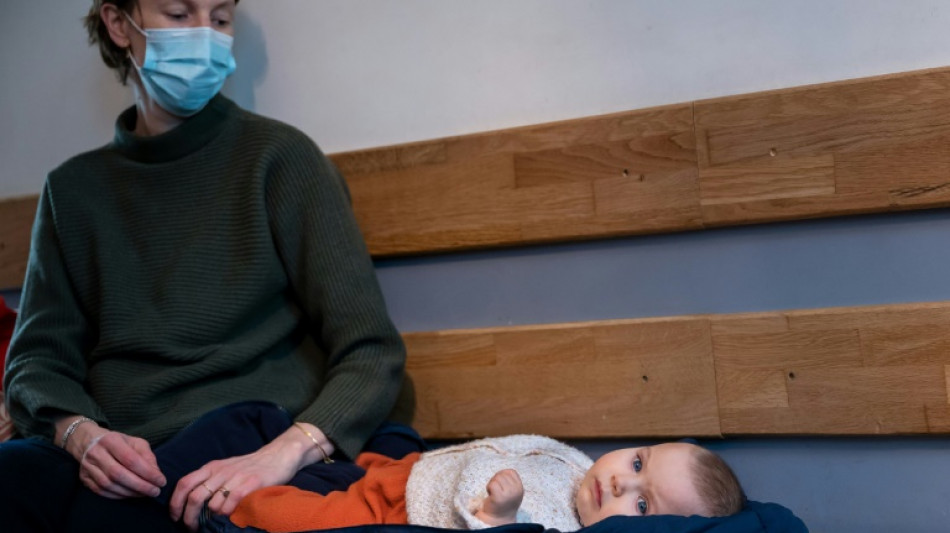 En cabinet p&eacute;diatrique, des horaires &agrave; rallonge face &agrave; la bronchiolite