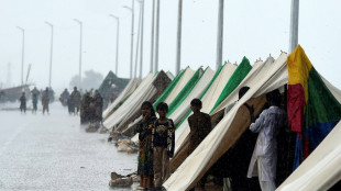 Inundaciones por lluvias monz&oacute;nicas en Pakist&aacute;n dejan m&aacute;s de mil muertos (oficial)