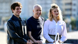 San Sebasti&aacute;n contempla el fin de la era colonial francesa y lo nuevo de Puenzo