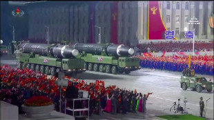Corea del Norte planea lanzamiento de enorme misil en abril (analistas)