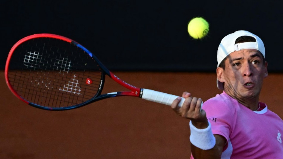 B&aacute;ez vence Ugo Carabelli e vai lutar pelo bicampeonato do Rio Open