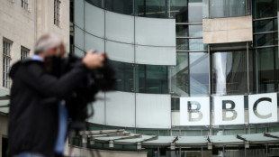 BBC defende sua gest&atilde;o ap&oacute;s acusa&ccedil;&otilde;es contra um de seus apresentadores