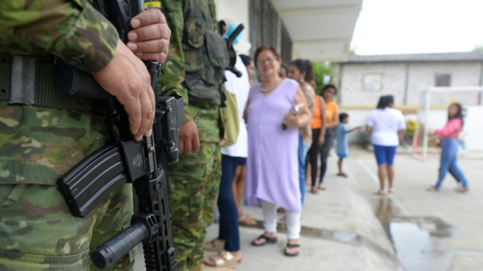 Tr&ecirc;s pontos sobre a extradi&ccedil;&atilde;o aprovada via referendo no Equador