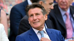 Sebastian Coe &eacute; reeleito presidente da World Athletics