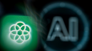 OpenAI afirma que un millón de usuarios de ChatGPT hablan sobre suicidio