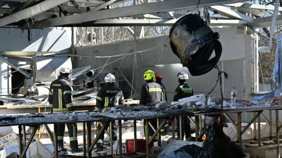 Ataques com drones russos e ucranianos matam ao menos quatro na Ucr&acirc;nia