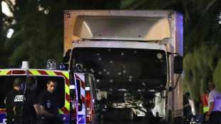 Justi&ccedil;a francesa confirma penas de pris&atilde;o para 2 homens por atentado em Nice de 2016