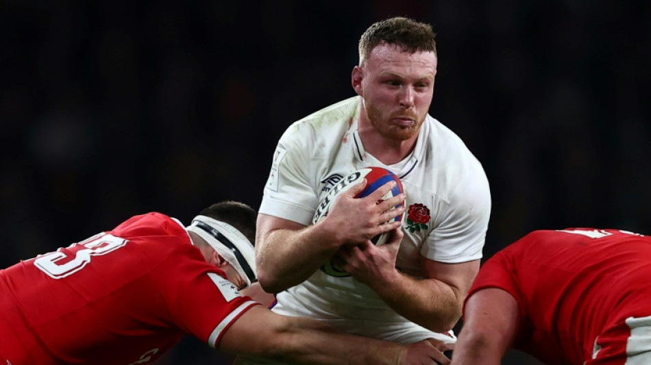 England's Simmonds in for benched Dombrandt against Ireland