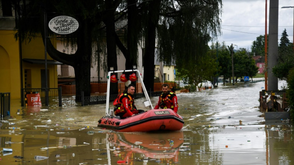 Casas são evacuadas no norte da Itália após enchentes