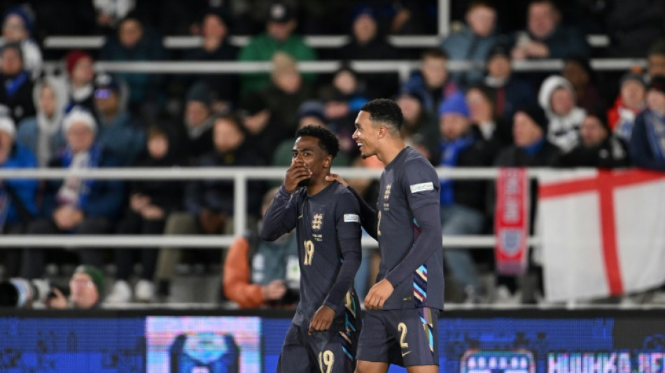 Inglaterra vence Finl&acirc;ndia fora de casa na Liga das Na&ccedil;&otilde;es