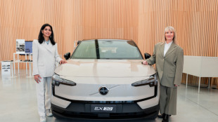 A Volvo (Geely) via libera negli Usa per vendite di auto con tecnologia cinese