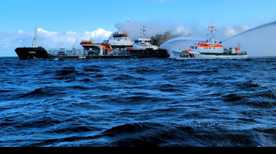 Brand auf &Ouml;ltanker vor Warnem&uuml;nde: Gro&szlig;einsatz auf Ostsee 