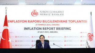 Höchster Stand seit 2003: Türkische Zentralbank hebt Leitzins auf 30 Prozent an